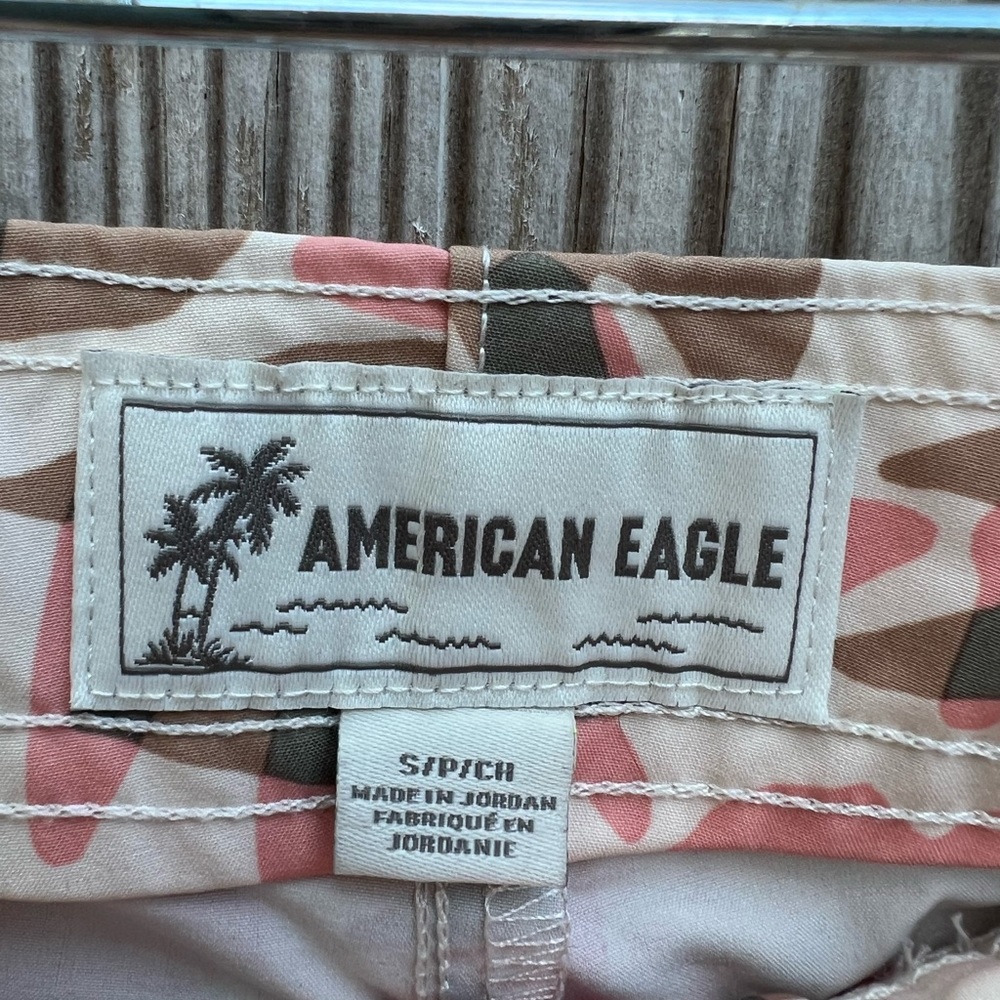 AMERICAN EAGLE Tropical Swim Trunks size Small - Picture 3 of 9